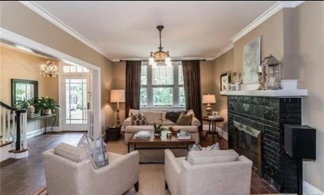 Photo - 3213 W Grace St