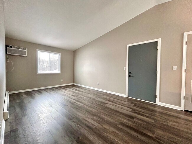 Photo - 3924 Kenowa Ave Unidad #4