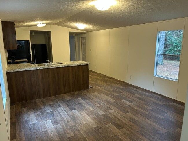 Building Photo - 1509 Bunnys Dr Rental