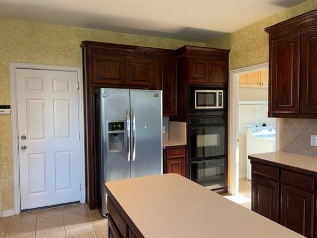 Photo - 321 Greenfield Dr