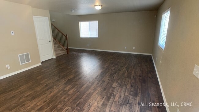 Photo - 954 Diamond Rim Dr