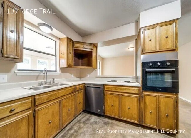 Photo - 109 Ridge Trail