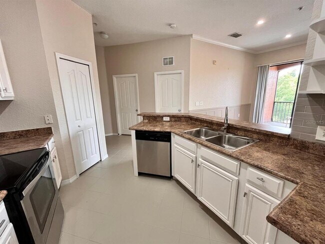 Photo - 6149 Metrowest Blvd Unit 305