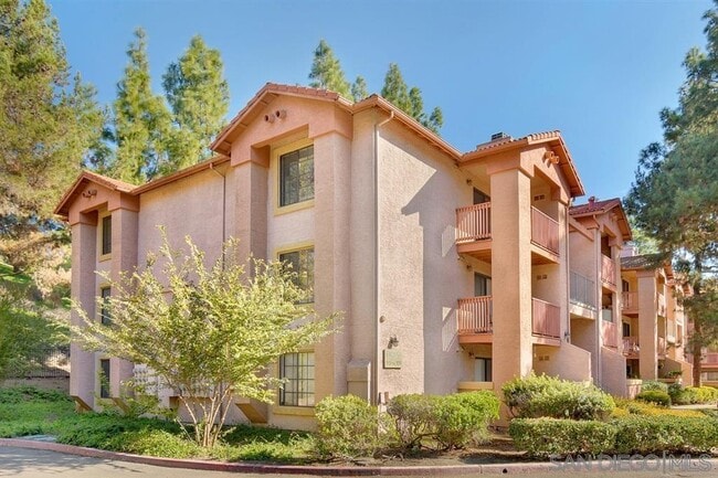 Building Photo - 12007 Alta Carmel Ct Unit 317 Rental