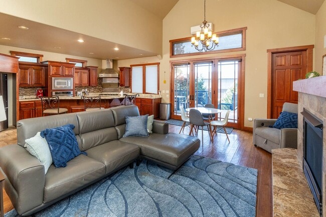 Photo - Large spectacular home with all the bells and whistles