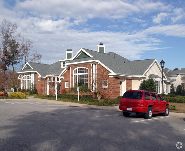 Sterling Glen Apartments For Rent in Chesterfield, VA