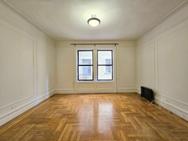 Photo - 664 W 163rd St Unidad 32