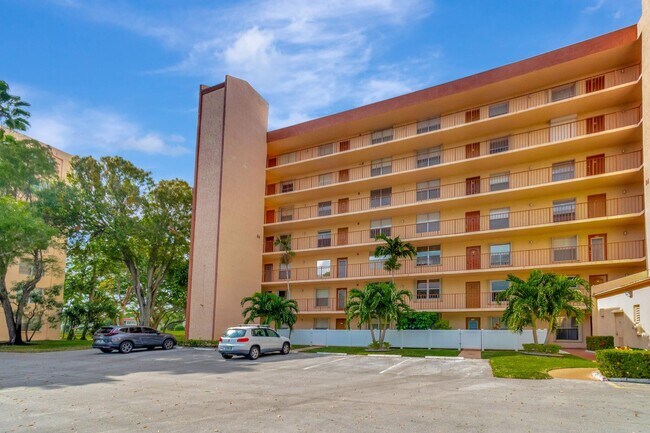 Photo - 14623 Bonaire Blvd Unit 502