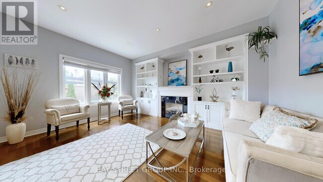 Photo - 505 Heath St