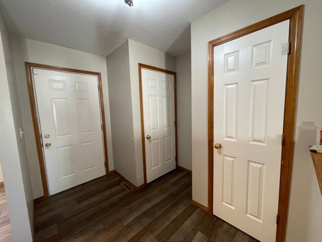 Photo - FOR LEASE. VERY NICE 3 BEDROOM 2 BATH HOME IN CARL JUNCTION-$1350 RENT-$1350 DEPOSIT