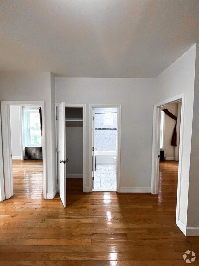 Building Photo - 3320 Avenue I Unit 3F Rental