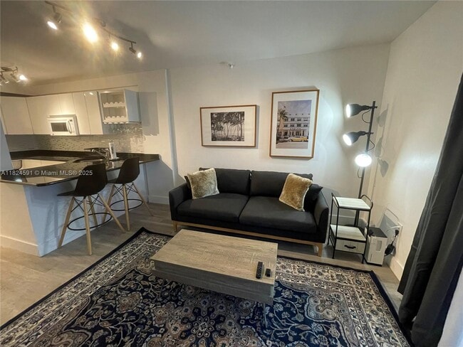 Photo - 1035 West Ave Unit 578