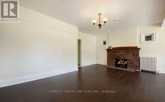 Photo - 184 Livingstone Ave