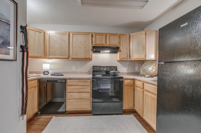 Kitchen + Modern Cabinetry