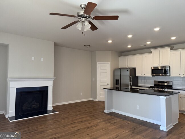 Photo - 3619 Cyn Spgs Dr