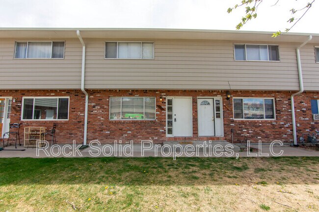 Photo - 4721 Hickory Pl