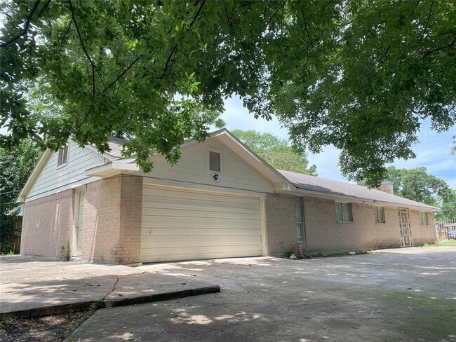 Photo - 4601 Reveille St House