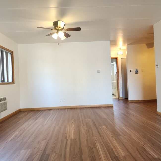 Photo - 10332 S Komensky Ave Unit B