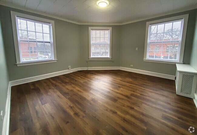 Building Photo - 695 Vernon Ave Unit 2nd Floor Rental