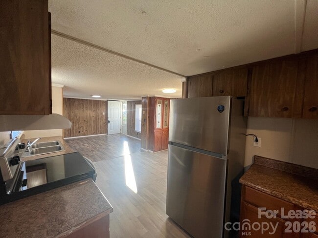 Photo - 108 Ricks Ln