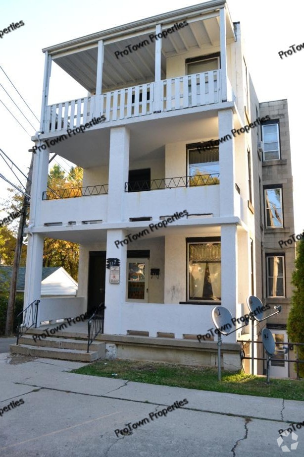 Building Photo - 112 Nicholson St Unit 3 Rental