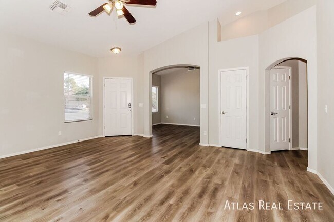 7478 W Mission View Pl