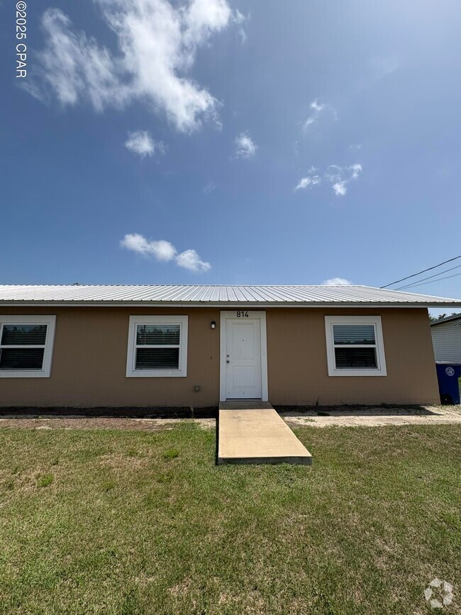 Building Photo - 814 E 25th St Rental