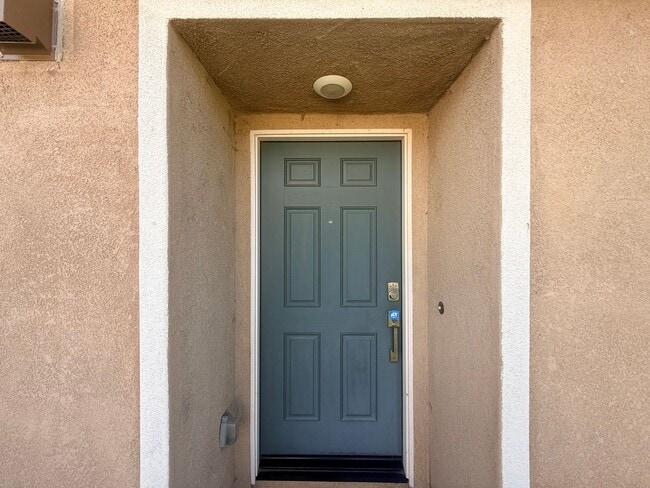 Building Photo - Get your own private place to call home!
