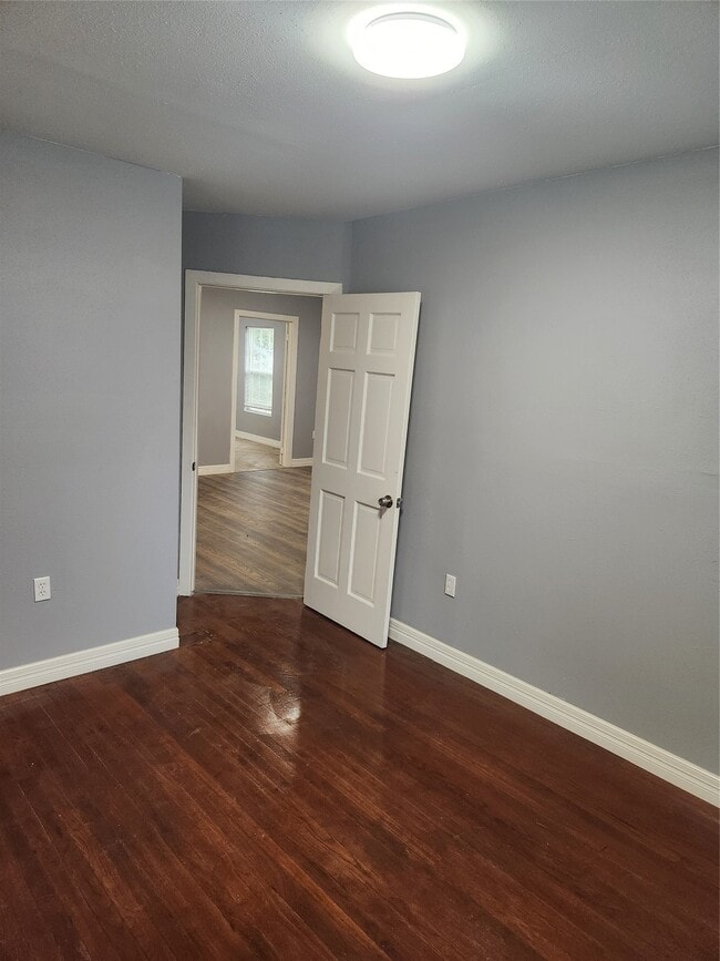 Photo - 1311 Carlisle St