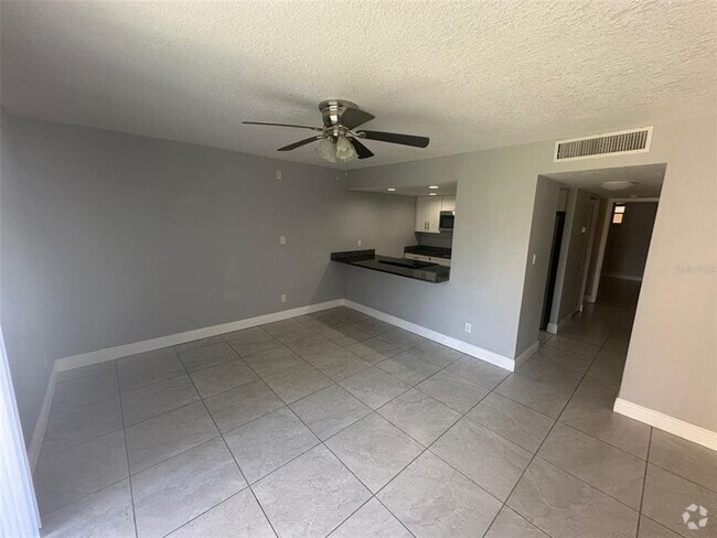 Building Photo - 5820 N Church Ave Unit 212 Rental