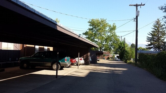 Photo - Beautiful Washington Terrace Apartment with carport and central air Unit 4838
