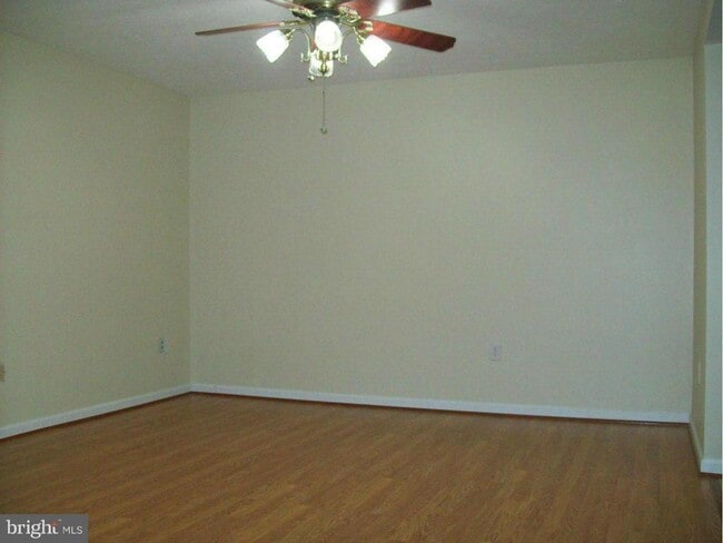 Photo - 1009 Copperfield Ct