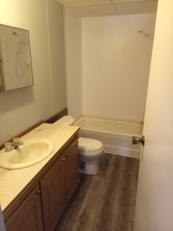 Photo - 2500 Mann Rd