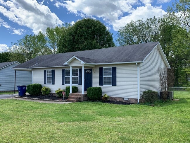 Building Photo - Canova Ct