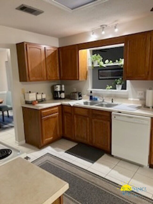 Photo - Gorgeous 3 Bedroom Ranch Style Home in Destin