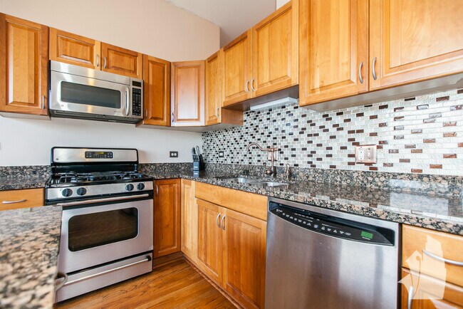 Photo - 1 S Leavitt St Unit 206