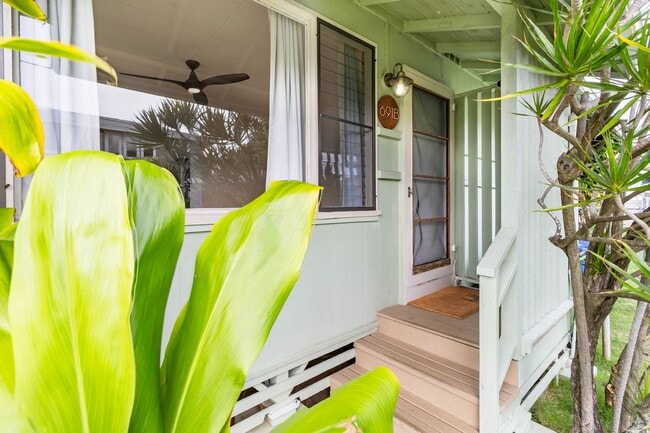 Photo - Charming 2/1 Cottage on a Quiet Lane in Ka...