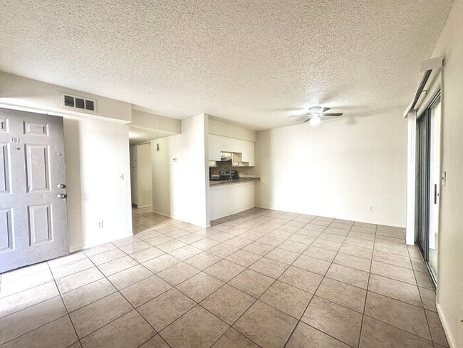 Photo - $500 Move In Special!2-bedroom, 1-bath apartment in Mesa, AZ
