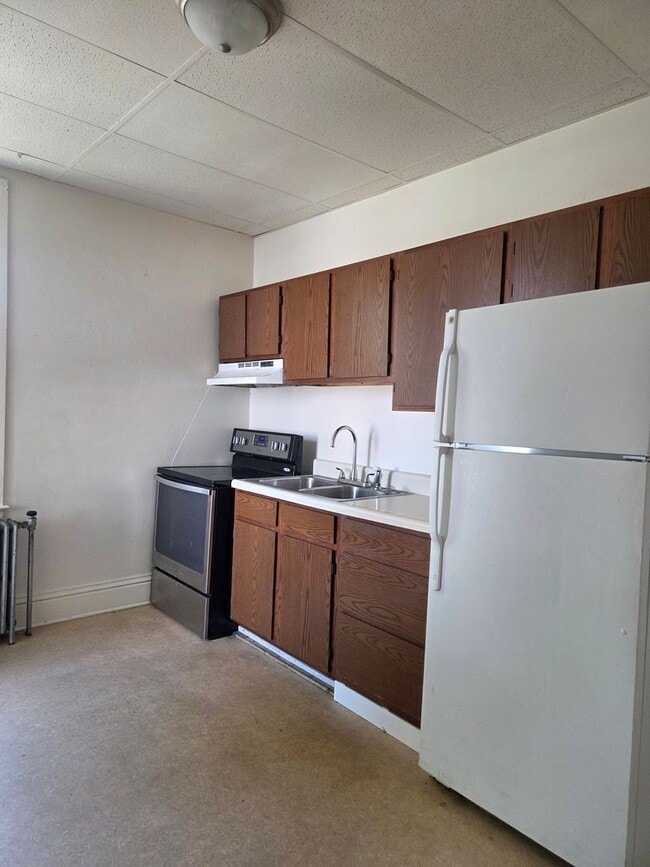 Photo - 623 W King St Unit 623 W KING ST. #2FL