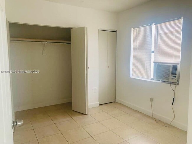 Photo - 401 N Dixie Hwy Unit 6