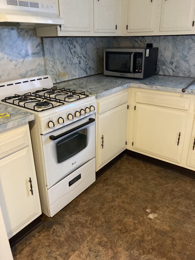 Photo - 216 William St Unit 2nd Floor