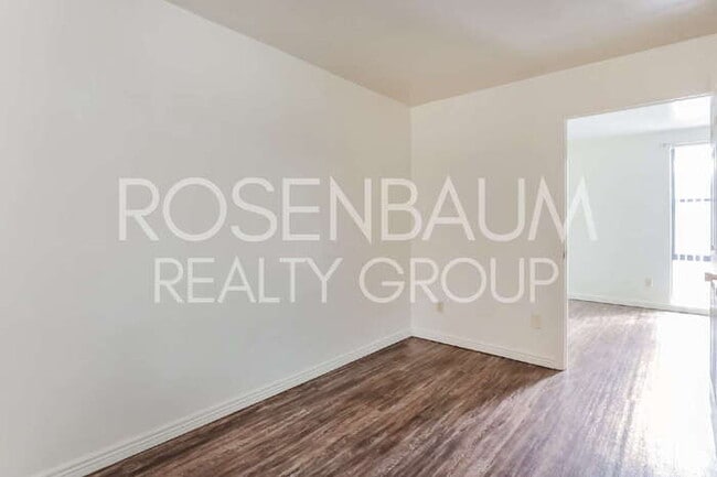 Photo - 770 N Dodge Blvd Unit 21