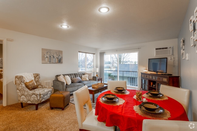 2HAB, 1BA - 902&nbsp;ft² - The Whimsical Pig