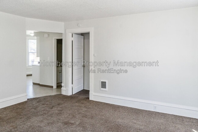 1432 W Knox Ave Unit 2
