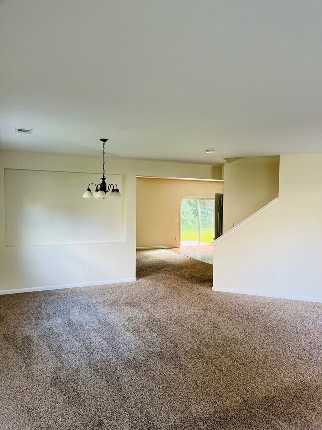 Photo - 1963 White Top Rd SE