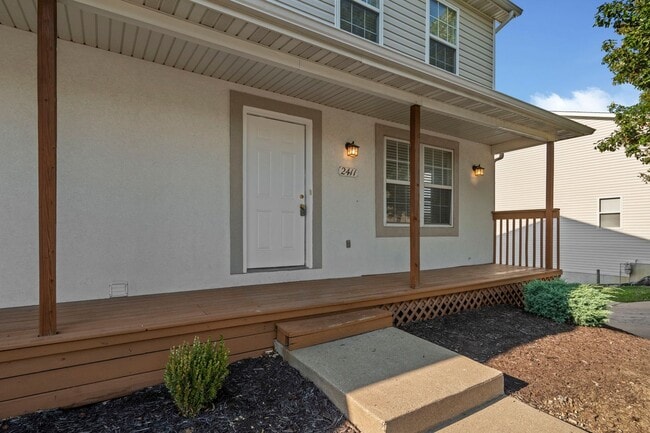 Photo - 2409-2411 Northampton Dr. Unit 2411 Northampton Dr.