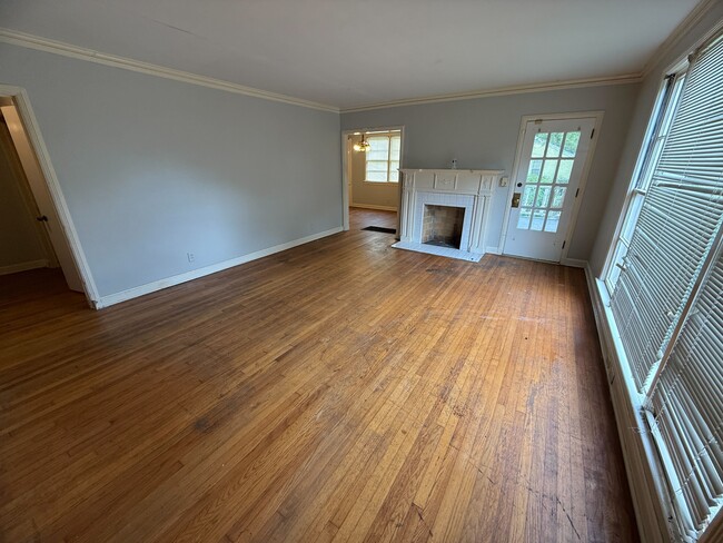 Photo - 3304 Gilmer Ave