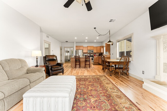 Photo - 11116 W Wild Iris St