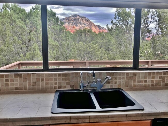 Photo - HOUSE - WEST SEDONA