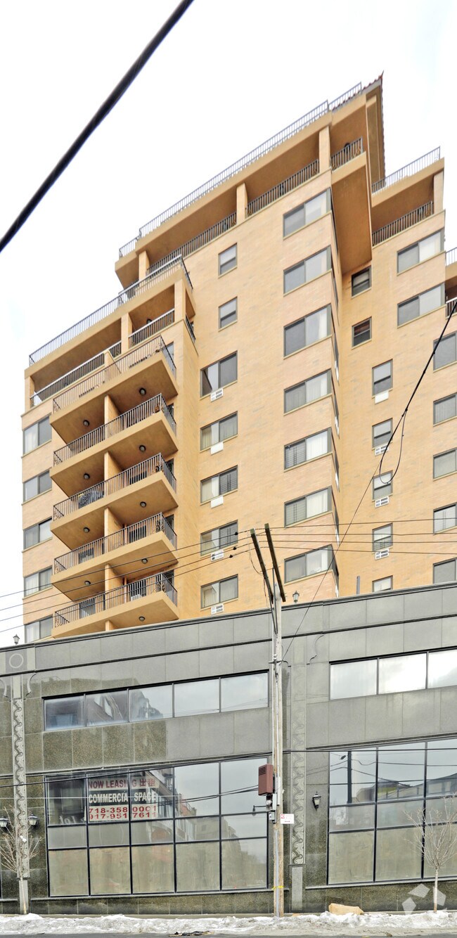 Photo - 3636 Prince St